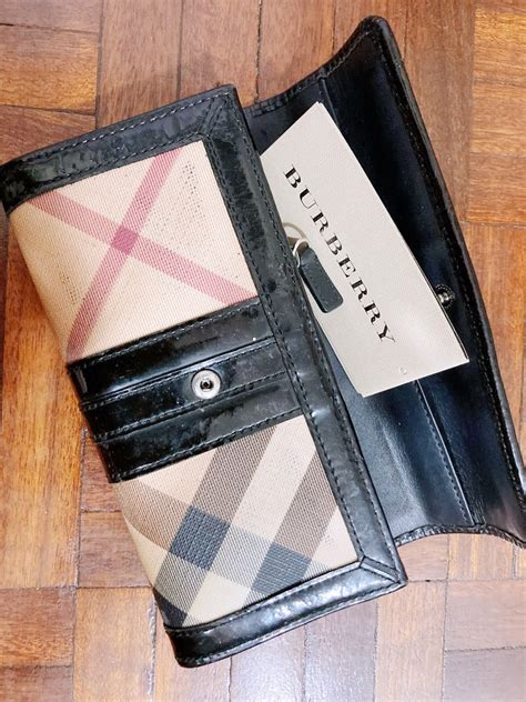 do all burberry wallets have serial numbers|real burberry bag tags.